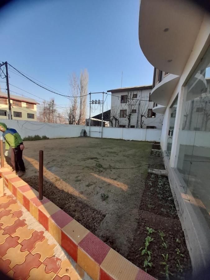 Hotel Zoon Dabb Srinagar Airport Kashmir Εξωτερικό φωτογραφία