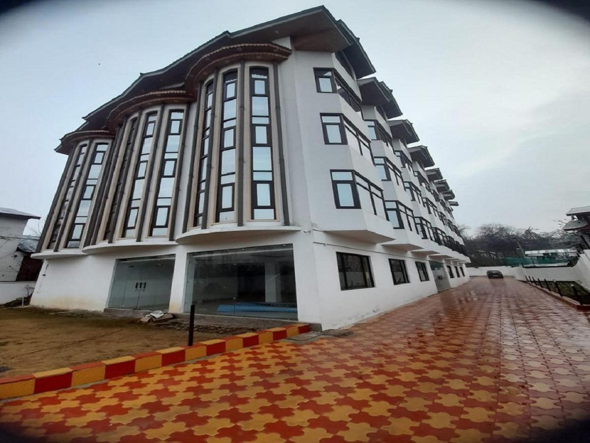 Hotel Zoon Dabb Srinagar Airport Kashmir Εξωτερικό φωτογραφία