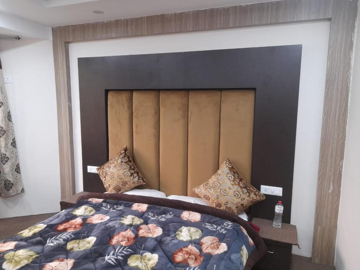 Hotel Zoon Dabb Srinagar Airport Kashmir Εξωτερικό φωτογραφία