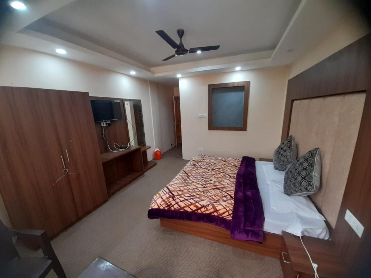 Hotel Zoon Dabb Srinagar Airport Kashmir Εξωτερικό φωτογραφία