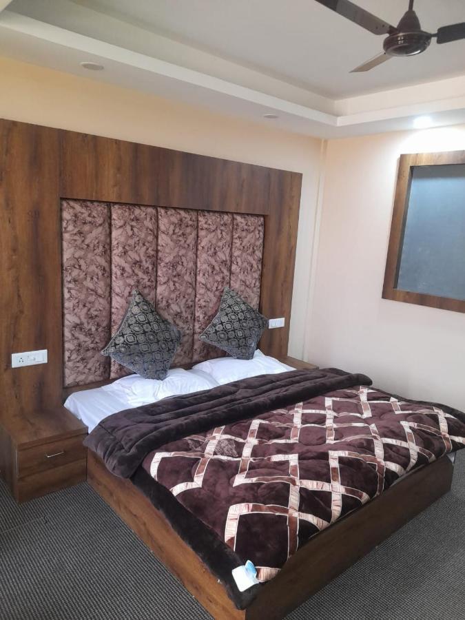 Hotel Zoon Dabb Srinagar Airport Kashmir Εξωτερικό φωτογραφία