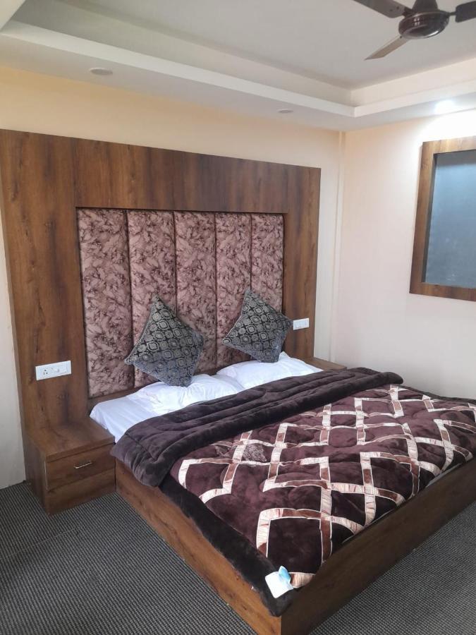 Hotel Zoon Dabb Srinagar Airport Kashmir Εξωτερικό φωτογραφία