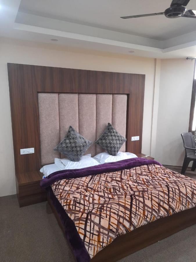 Hotel Zoon Dabb Srinagar Airport Kashmir Εξωτερικό φωτογραφία