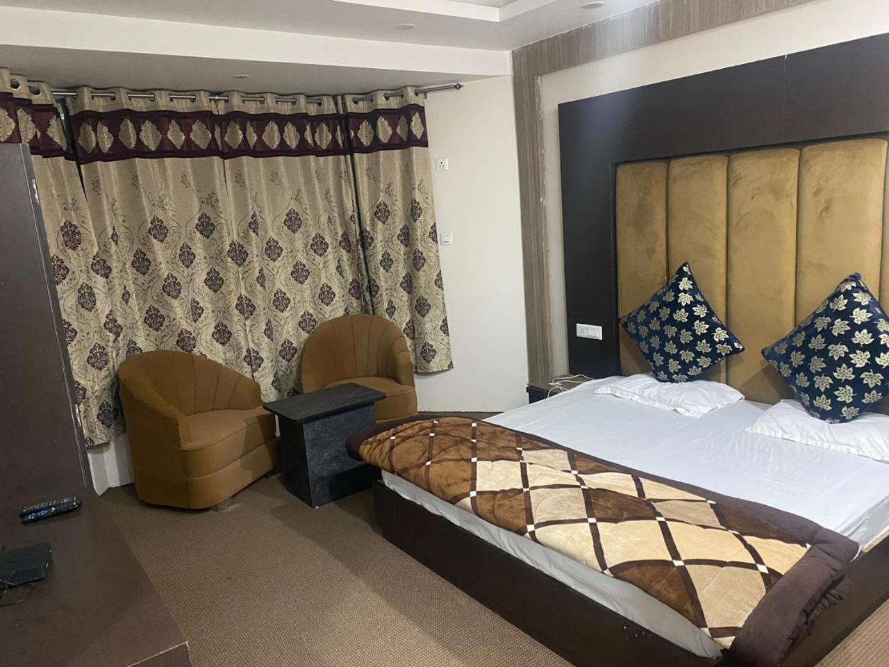 Hotel Zoon Dabb Srinagar Airport Kashmir Εξωτερικό φωτογραφία