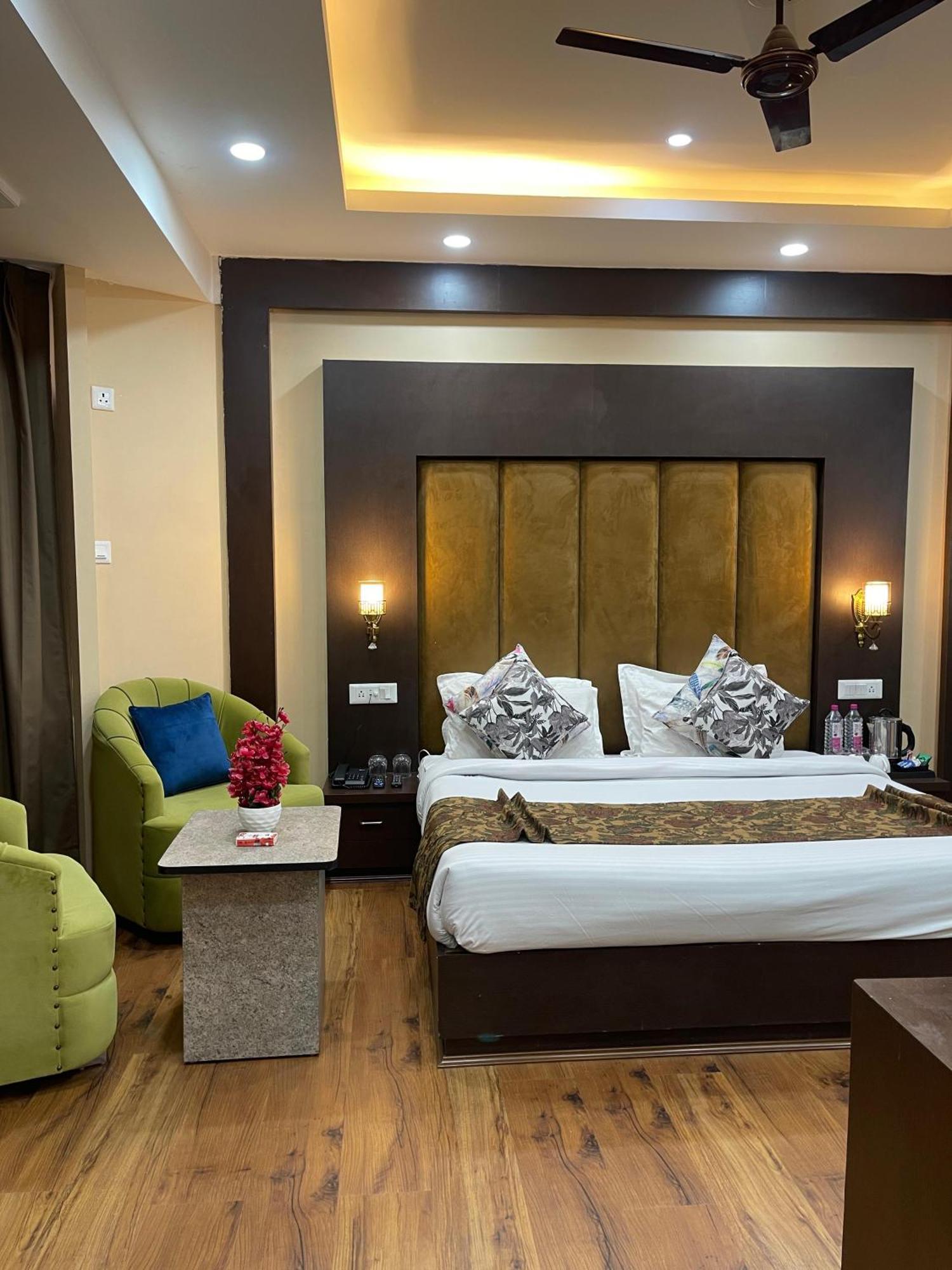 Hotel Zoon Dabb Srinagar Airport Kashmir Εξωτερικό φωτογραφία