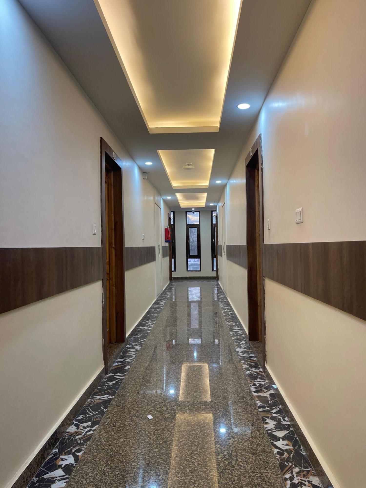 Hotel Zoon Dabb Srinagar Airport Kashmir Εξωτερικό φωτογραφία