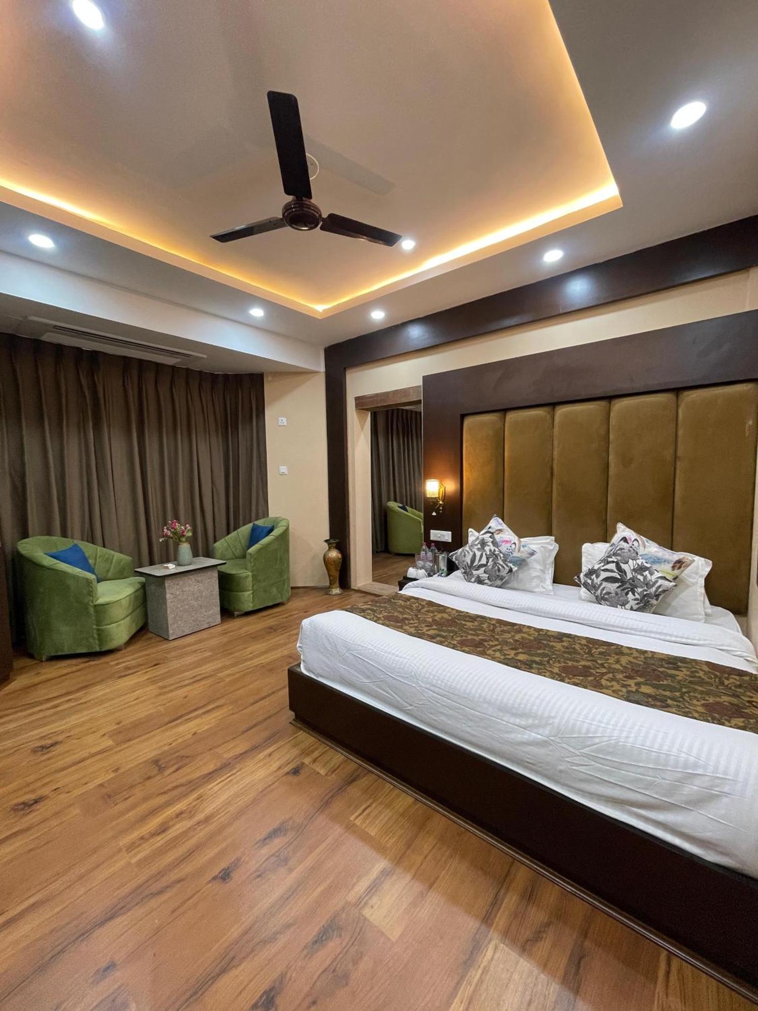 Hotel Zoon Dabb Srinagar Airport Kashmir Εξωτερικό φωτογραφία