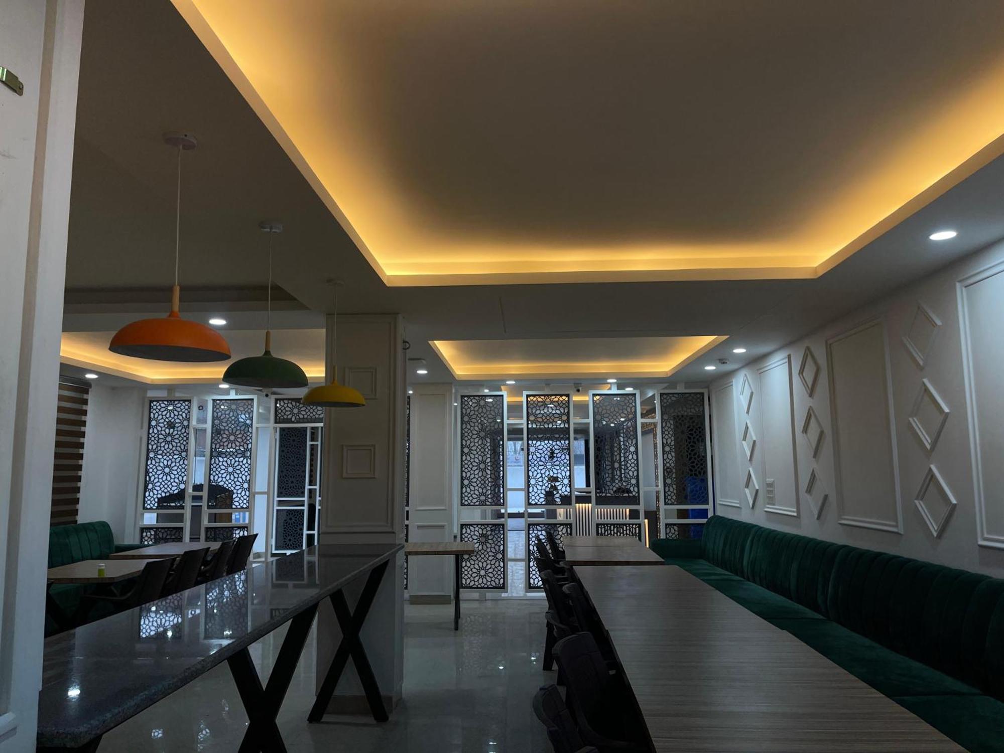 Hotel Zoon Dabb Srinagar Airport Kashmir Εξωτερικό φωτογραφία